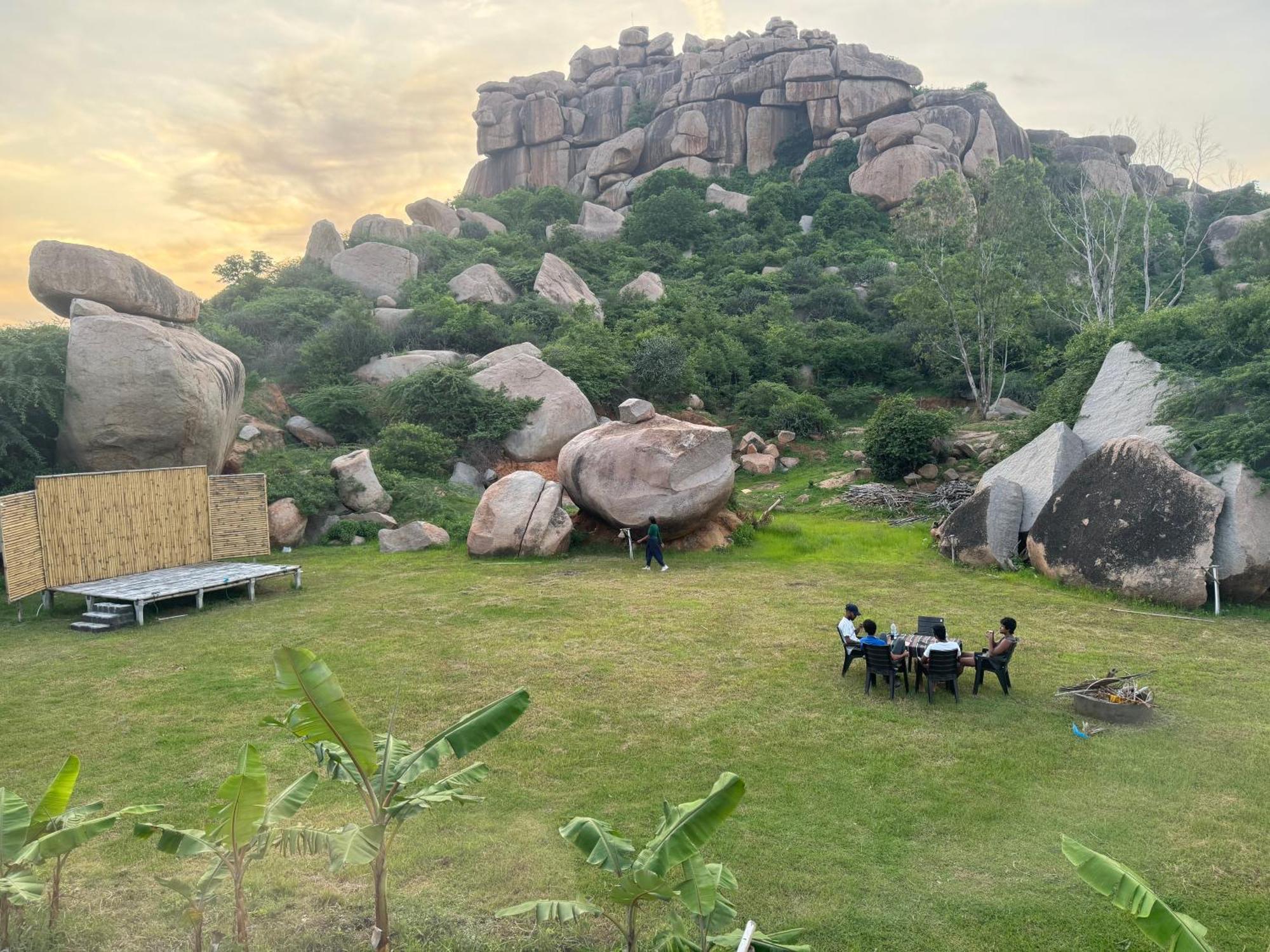 Hill Stone View Hampi Hotell Eksteriør bilde